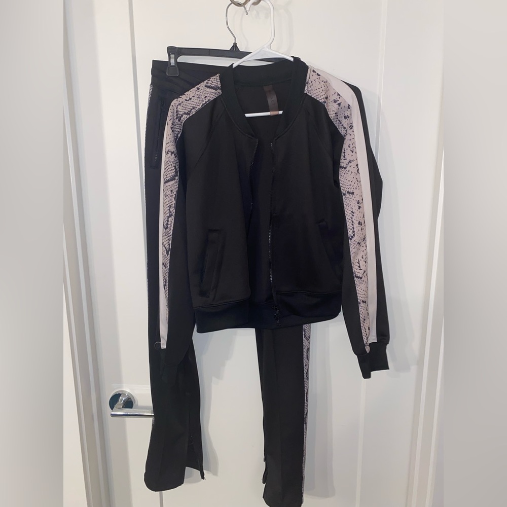 Leisure Set With Snakeskin Print Detail - image 1